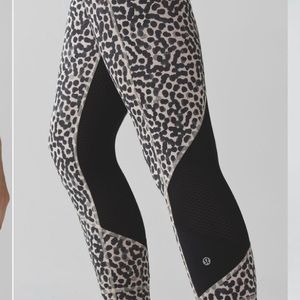 Lululemon 🍋 Pace Rival Crop